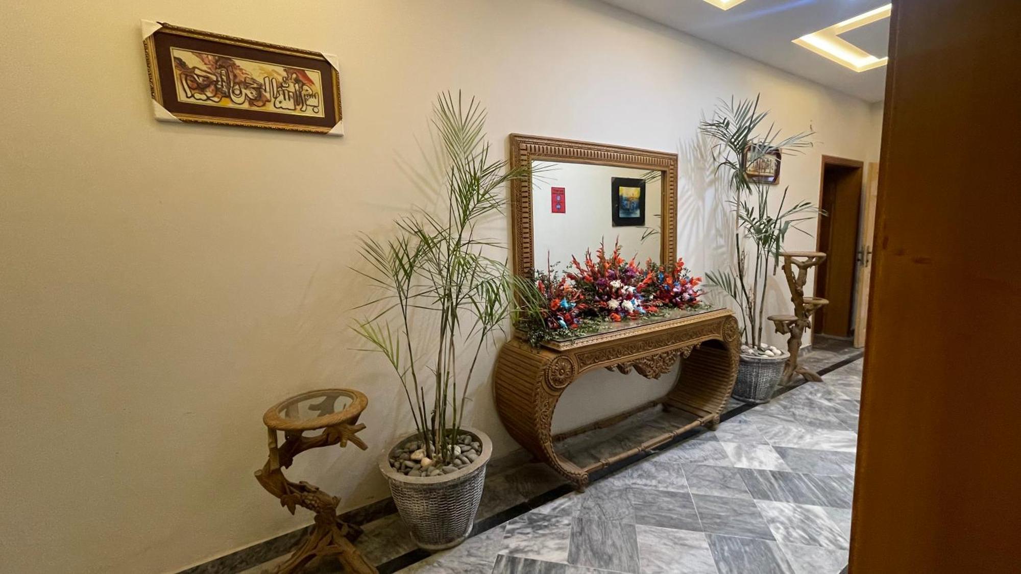 Midways Guest House And Hotels Islamabad Exterior photo
