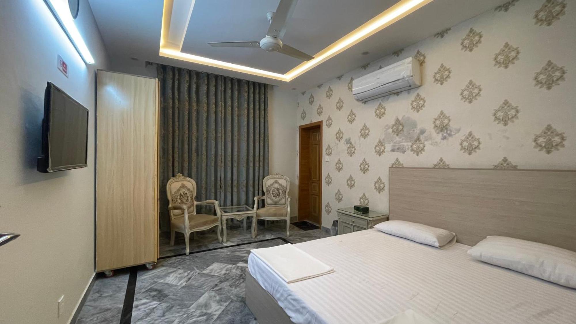 Midways Guest House And Hotels Islamabad Exterior photo