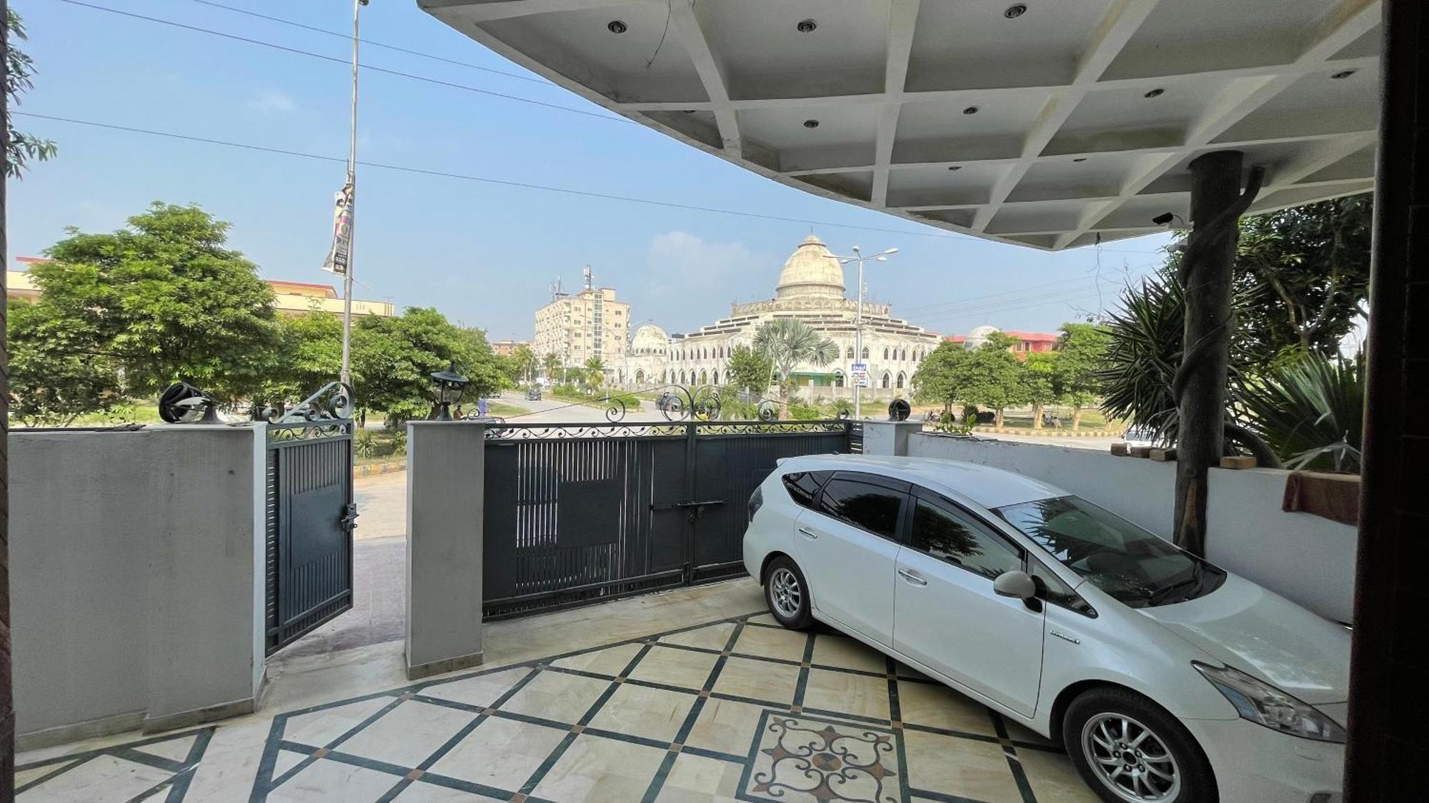 Midways Guest House And Hotels Islamabad Exterior photo