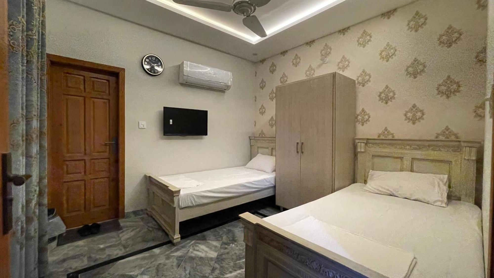 Midways Guest House And Hotels Islamabad Exterior photo